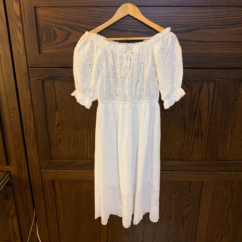 LUXE by Stylekeepers off shoulder dress